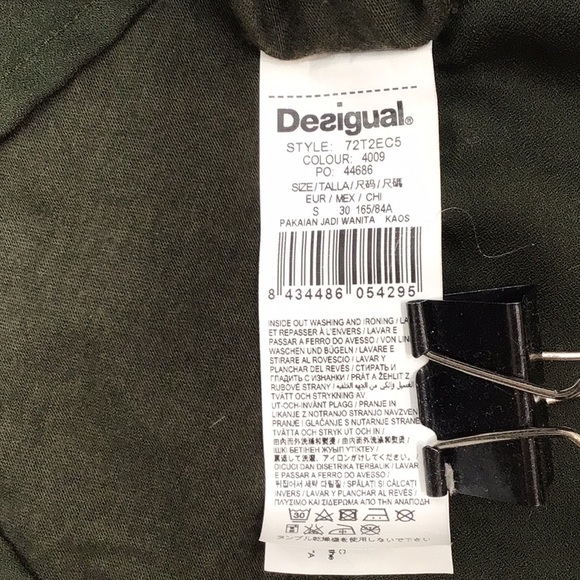 Desigual Floriana green/red flowers tee shirt S - Picture 10 of 13